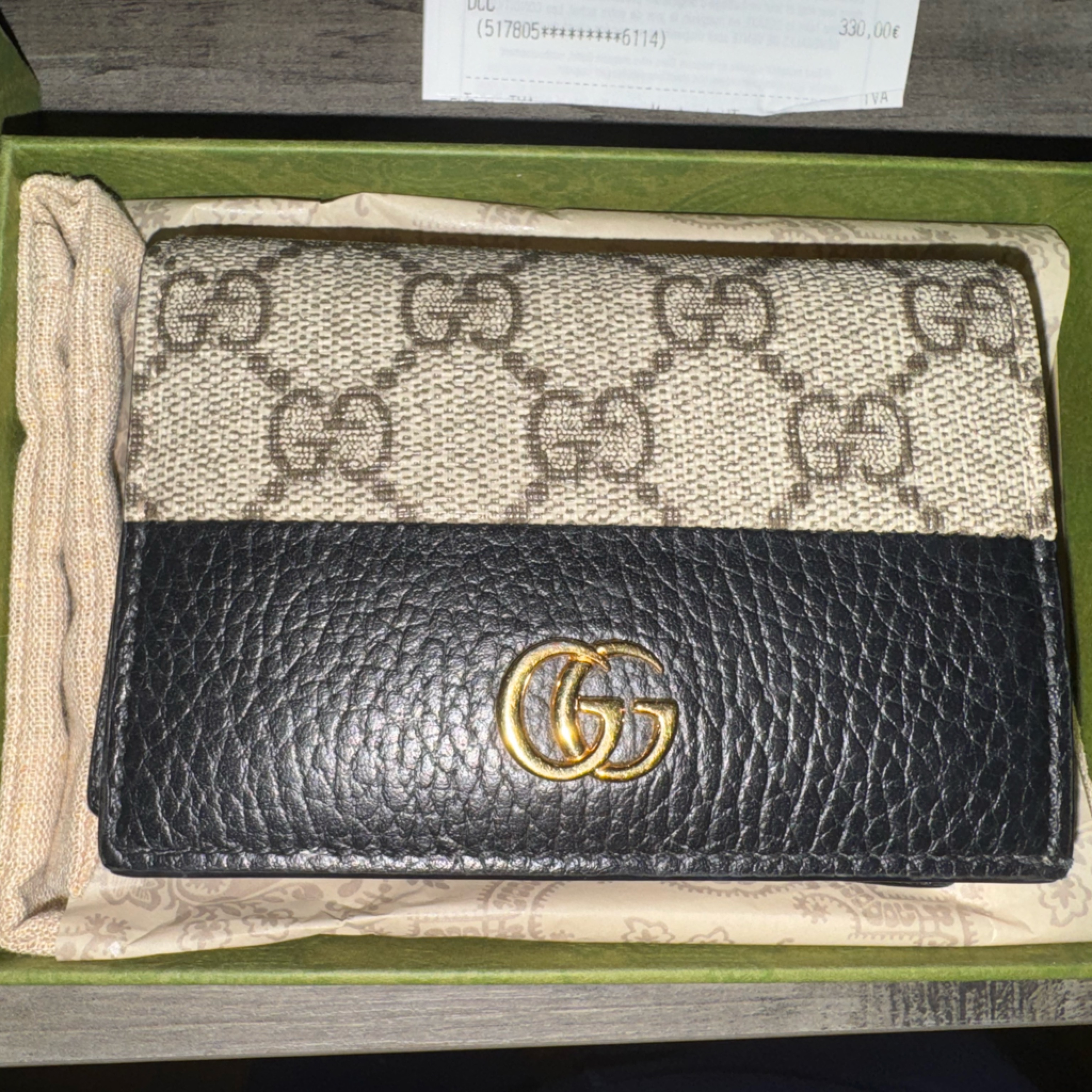 Gucci Black And Cream Gg Logo Wallet